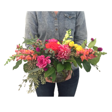 Load image into Gallery viewer, Bright, Cheerful Bouquet
